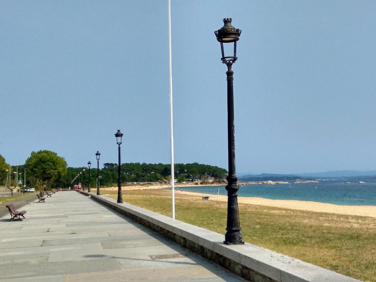 شقة Rias Baixas En Ribeira Piso Centrico Con Parking Y Wifi المظهر الخارجي الصورة